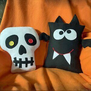 Handmade Halloween Scary Spooky Whimsical Skull & Bat Pillow Cushion Set